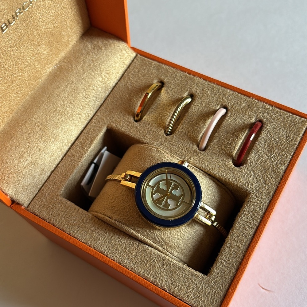 Tory Burch Reva Gold-Tone Stainless Steel Bangle Bracelet Watch 27mm Gift Set - Picture 11 of 13